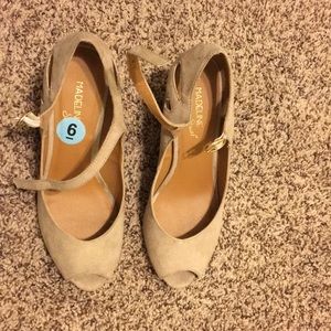 I bought an extra pair for a wedding.